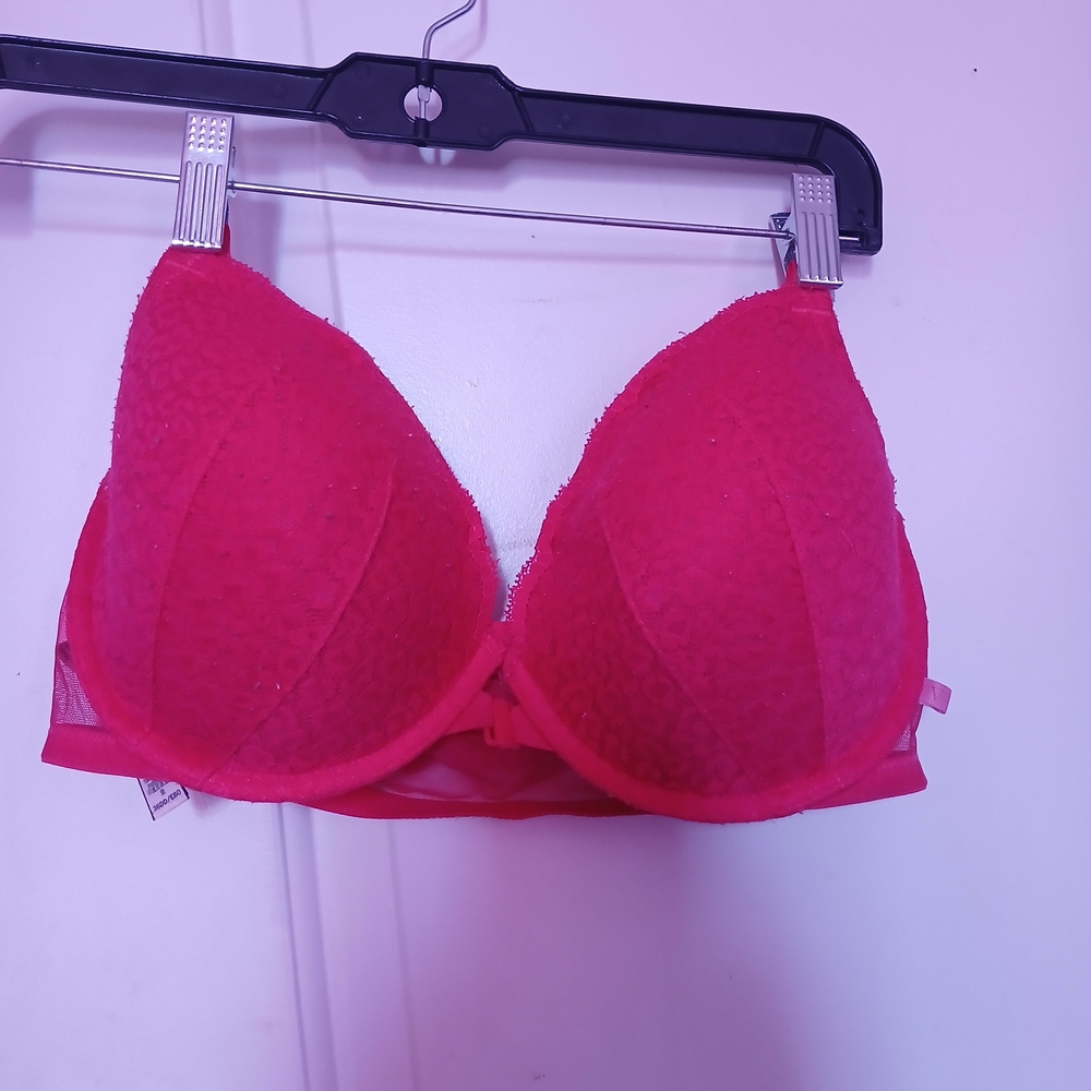 Victoria's Secret Vibrant Red Bra